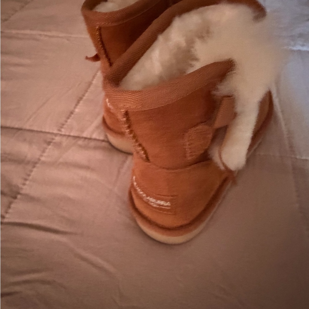 Koolaburra Ugg Ankle Boots